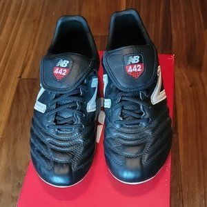New Balance 442 Pro FG Soccer Cleats
